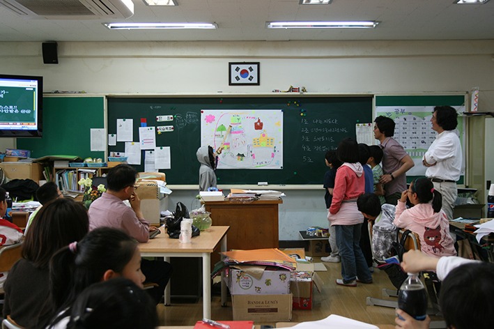 2011효제초등학교1학기_웹.jpg